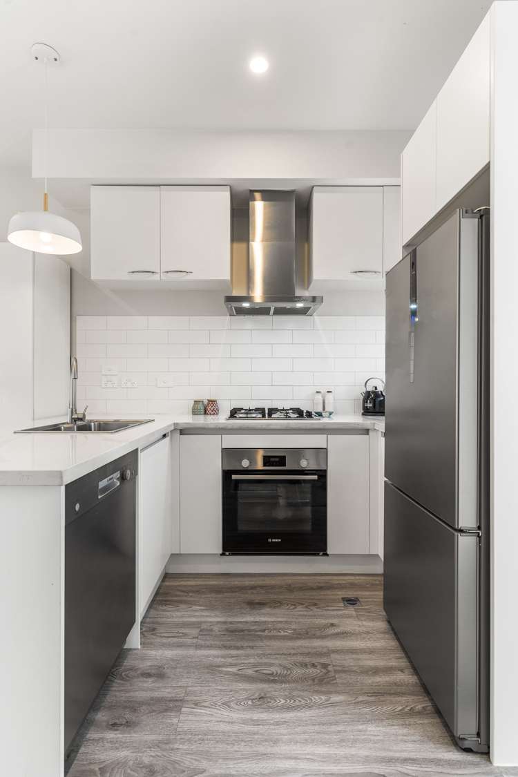 3/6 Hepburn Road Glendene_10