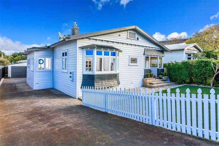 125 Mount Smart Road Onehunga_17