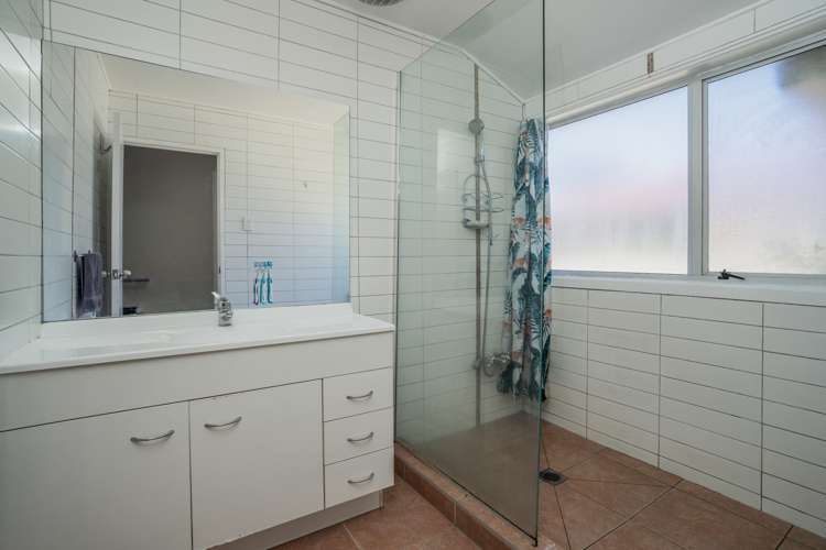 19 Innismara Avenue Wattle Downs_8