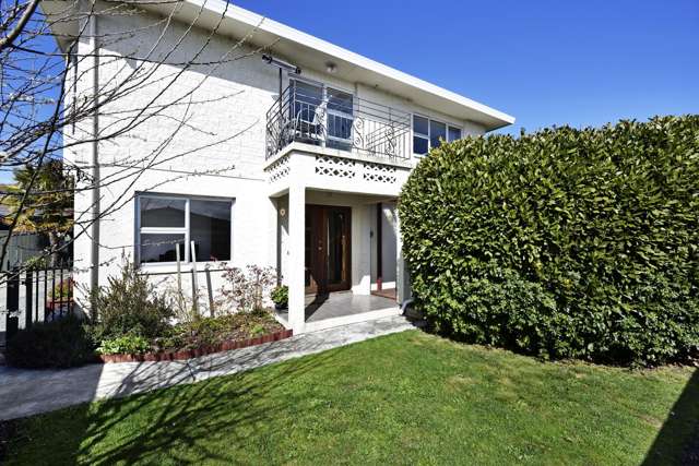 Richmond Retreat With Endless Opportunities