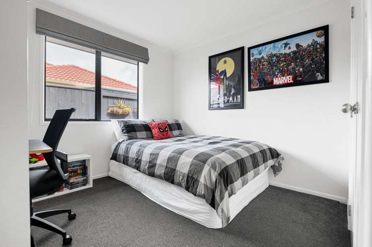 8 Parkside Drive Huntington_11