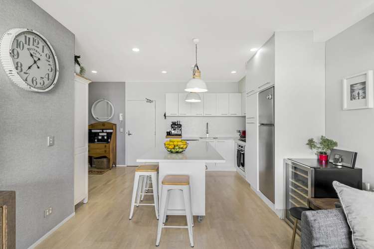 504/30 Beach Road Auckland Central_8