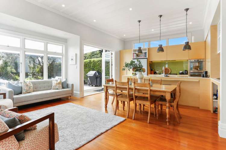 28 Rocklands Avenue Mount Eden_2