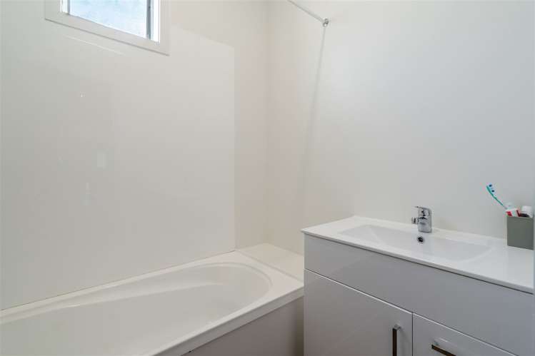 219 Main Street Mataura_9