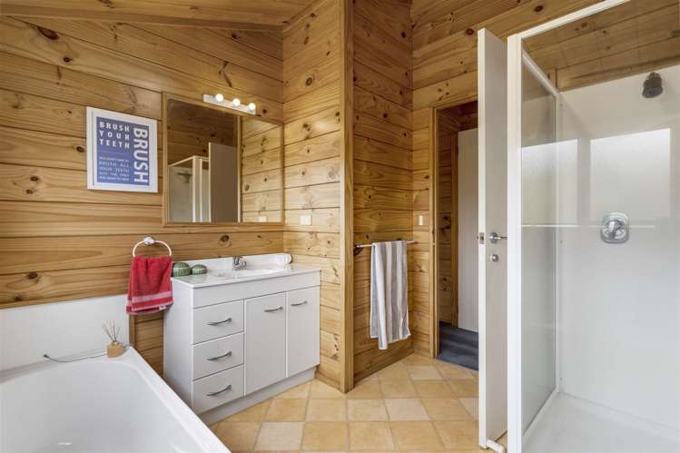 2 The Dividend Pauanui_17