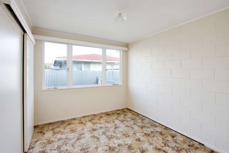 702 Kennedy Road Raureka_14