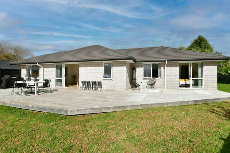 9 Riverboat Lane Helensville_0