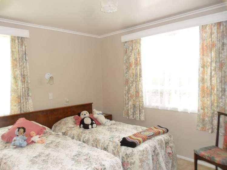 69 Whitaker Street Te Aroha_9