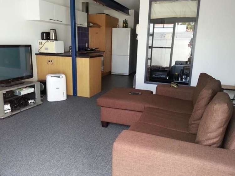 5/2 Atarangi Road Greenlane_6