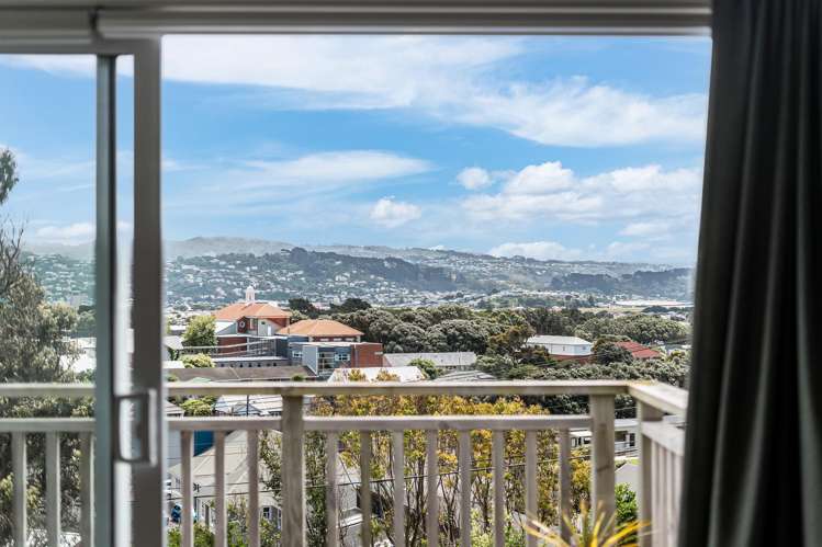 20 Elphinstone Avenue Strathmore Park_2