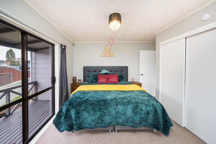 5 Cedar Grove Highbury_10