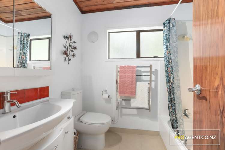 23 Victory Road Laingholm_21