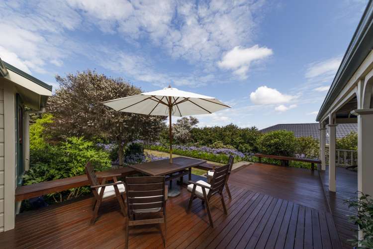 79 Cashmere Drive Fitzherbert_23