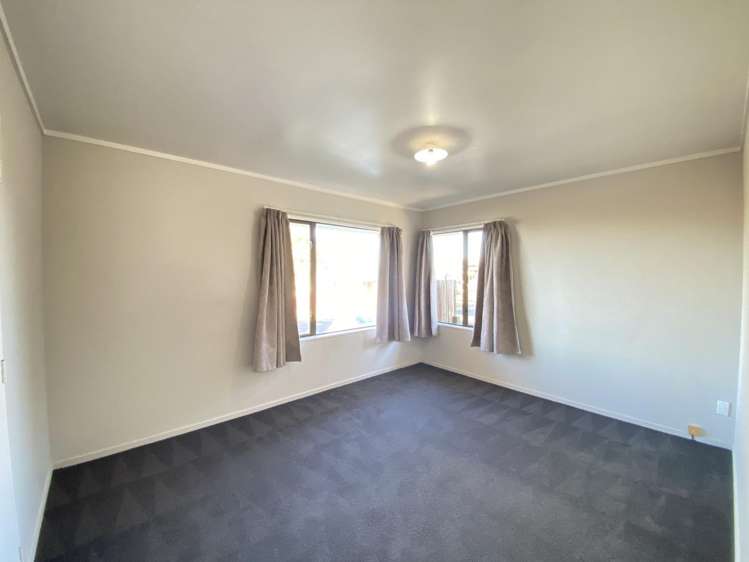 2 Nikau Place 1136_5
