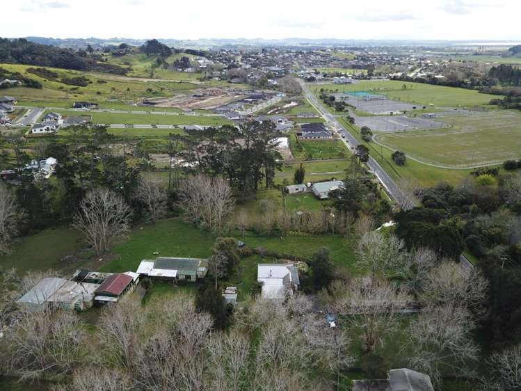 654 Inland Road Helensville_18