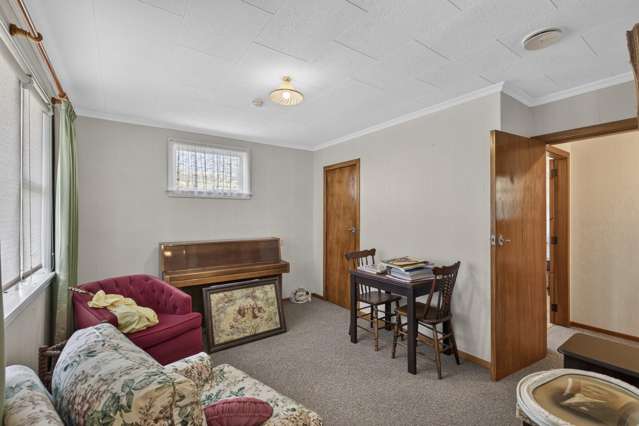 47 Strange Street Waitara_4