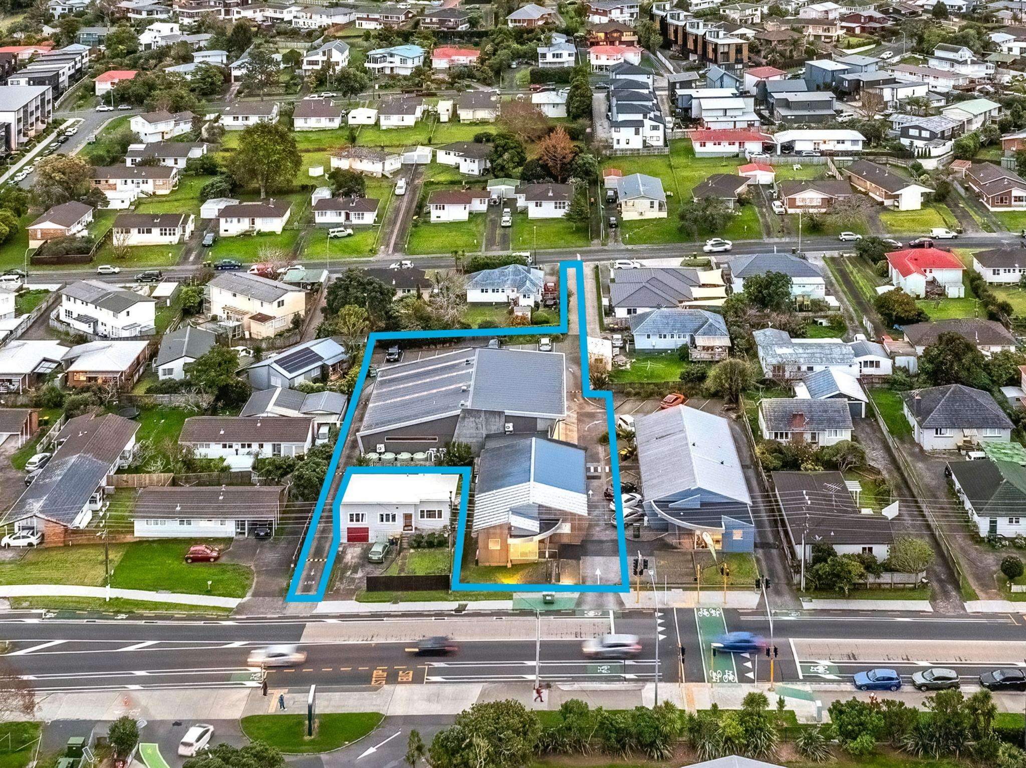 Northcote modern facility with wellness tenant for sale