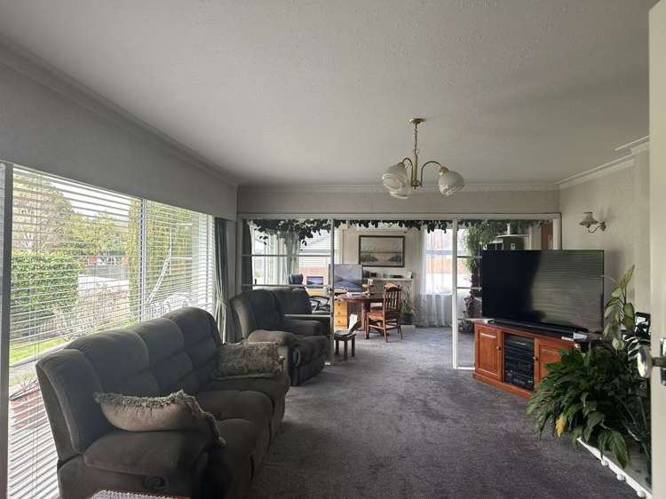 9 Ashbourne Street Burnside_3