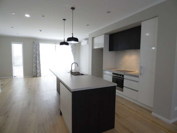 213 Hobsonville Point Road 1626_3