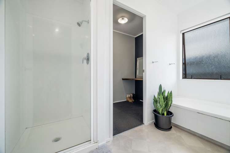 19 Aspen Place Owhata_11