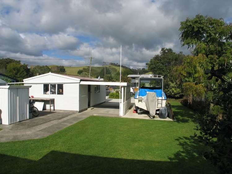 15 Bertram Road Kawakawa Bay_7