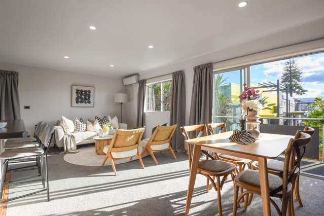2/15 Tarawera Road 1095_1
