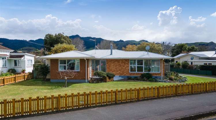 54 Seddon Street Waihi_14