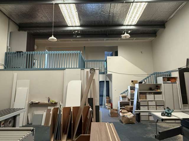 Unit 2/114 Railside Avenue Henderson_2