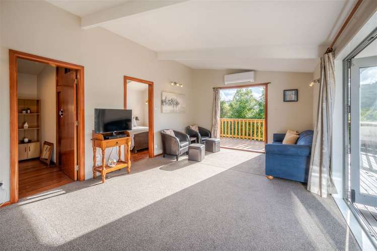 7 Kotlowski Road Takamatua_9