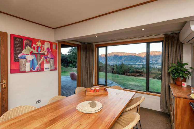 1091 Lake Hawea - Albert Town Road Lake Hawea_9