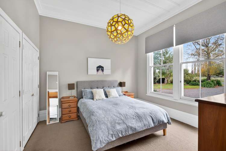 920 Park Road South Longlands_8