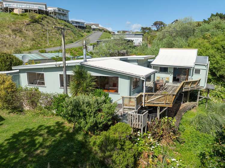 11 Guthrie Crescent Castlepoint_10
