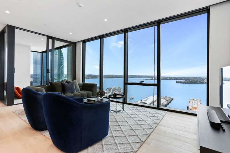 3401/10 Commerce Street_1