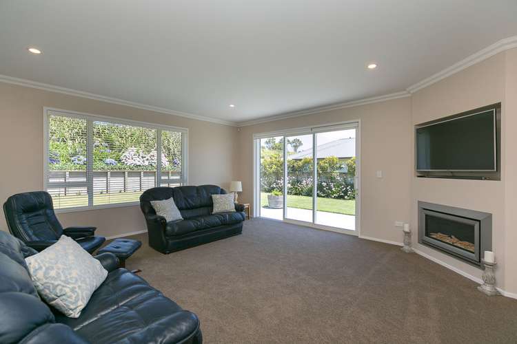 9 Links Drive Waiwhakaiho_7