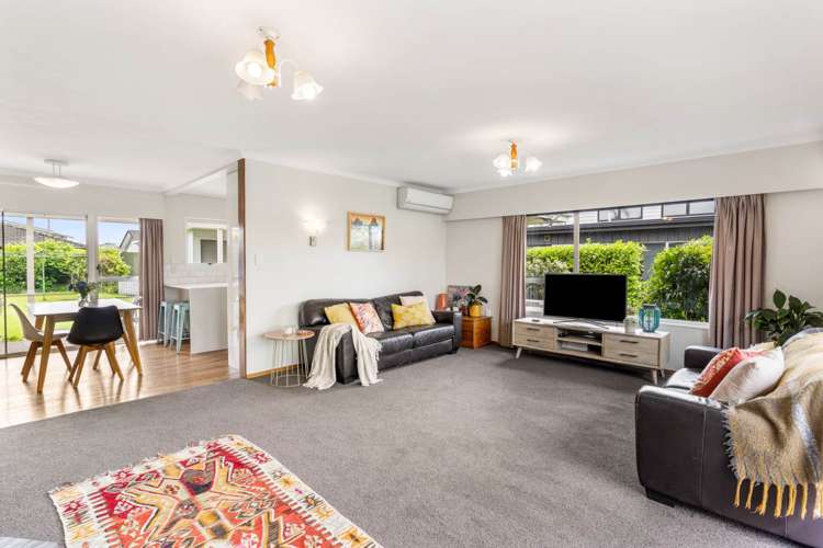 11 Magnolia Avenue Opaheke_7