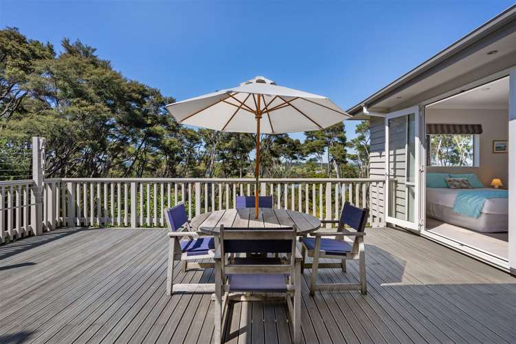 151a Whangaparaoa Road Red Beach_22
