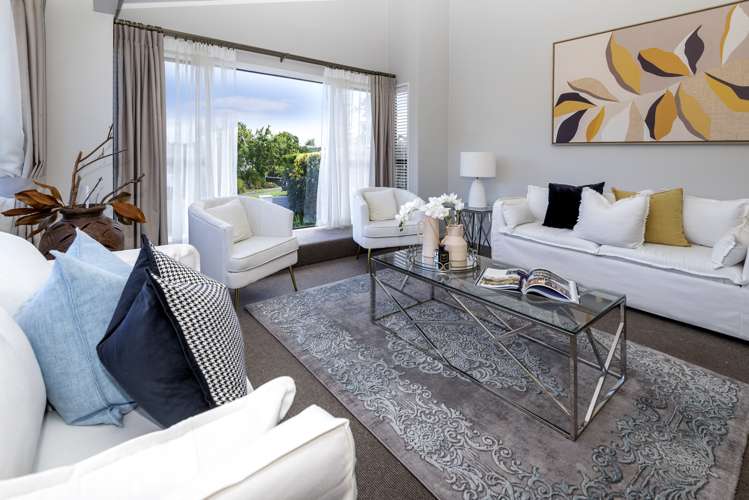 35 Pickwick Parade Mellons Bay_11