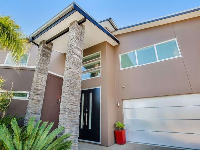 28 Stranraer Crescent Wattle Downs_2