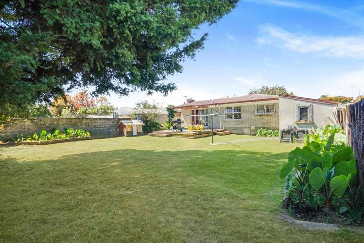65 Resthill Crescent Glenview_8
