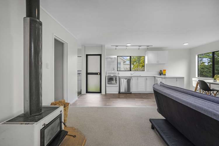 2/1159 High Street Taita_9