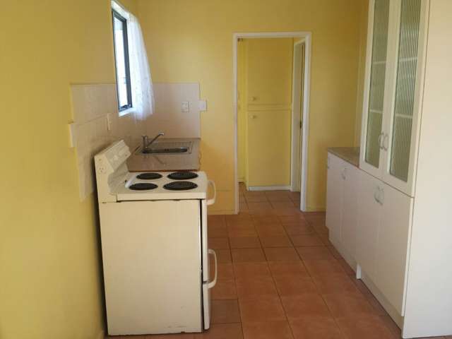 2/84 Palmers Road Clendon Park_4