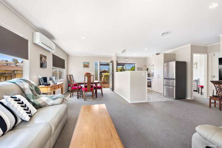 86 Kamara Road Glen Eden_9