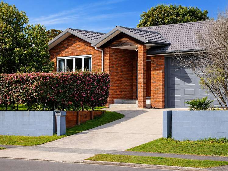 31 St James Drive_1