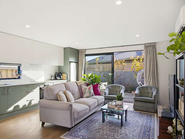10b John Street_1