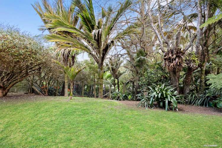 48 Raymond Terrace Northcote_12