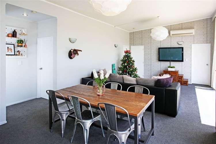 14 Merlot Lane Pukekohe_6