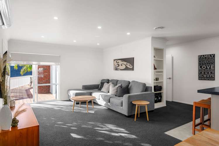 42 Gilbass Avenue Hamilton Lake_7