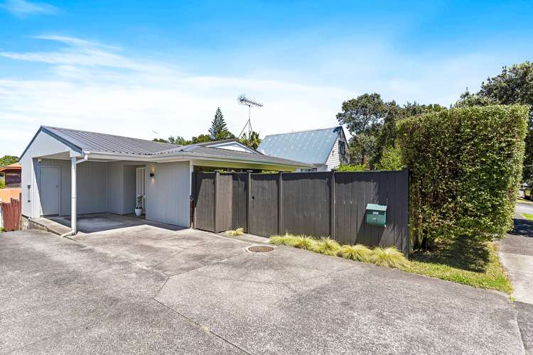 1/143 Reeves Road Pakuranga Heights_52