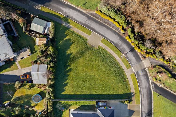 4 Three Kings Court Outram_18