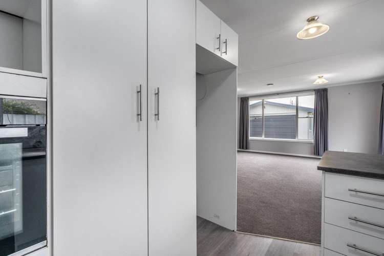 75 Glenalmond Crescent Rockdale_7